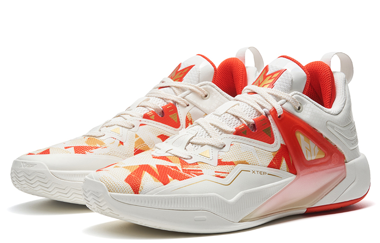 XTEP Basketball Shoes Men’s Mid Top Sail White/Sweet Grass Yellow