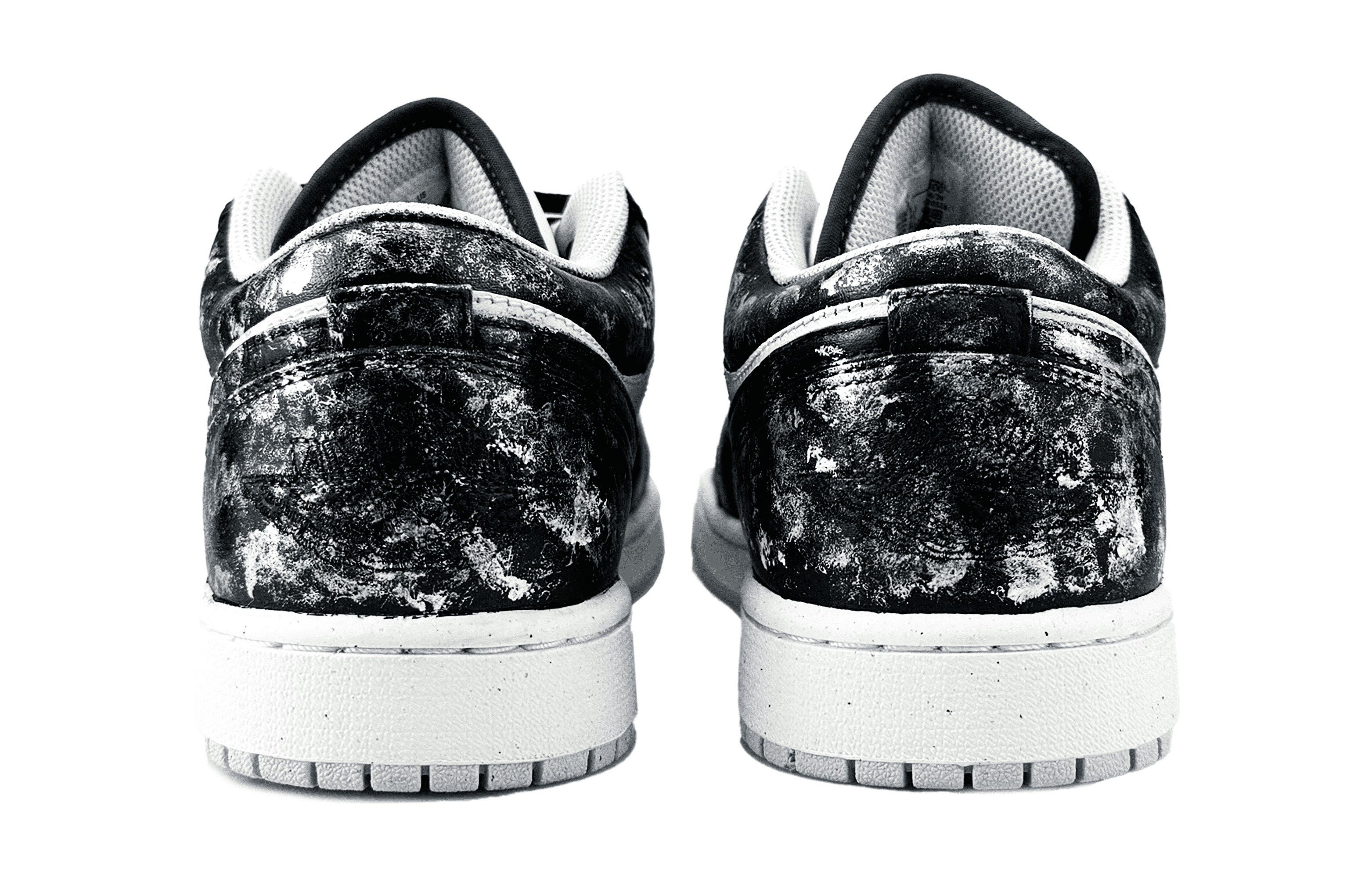 Jordan Air Jordan 1 Abrasion Resistant Low top Vintage Basketball Shoes Unisex Black White