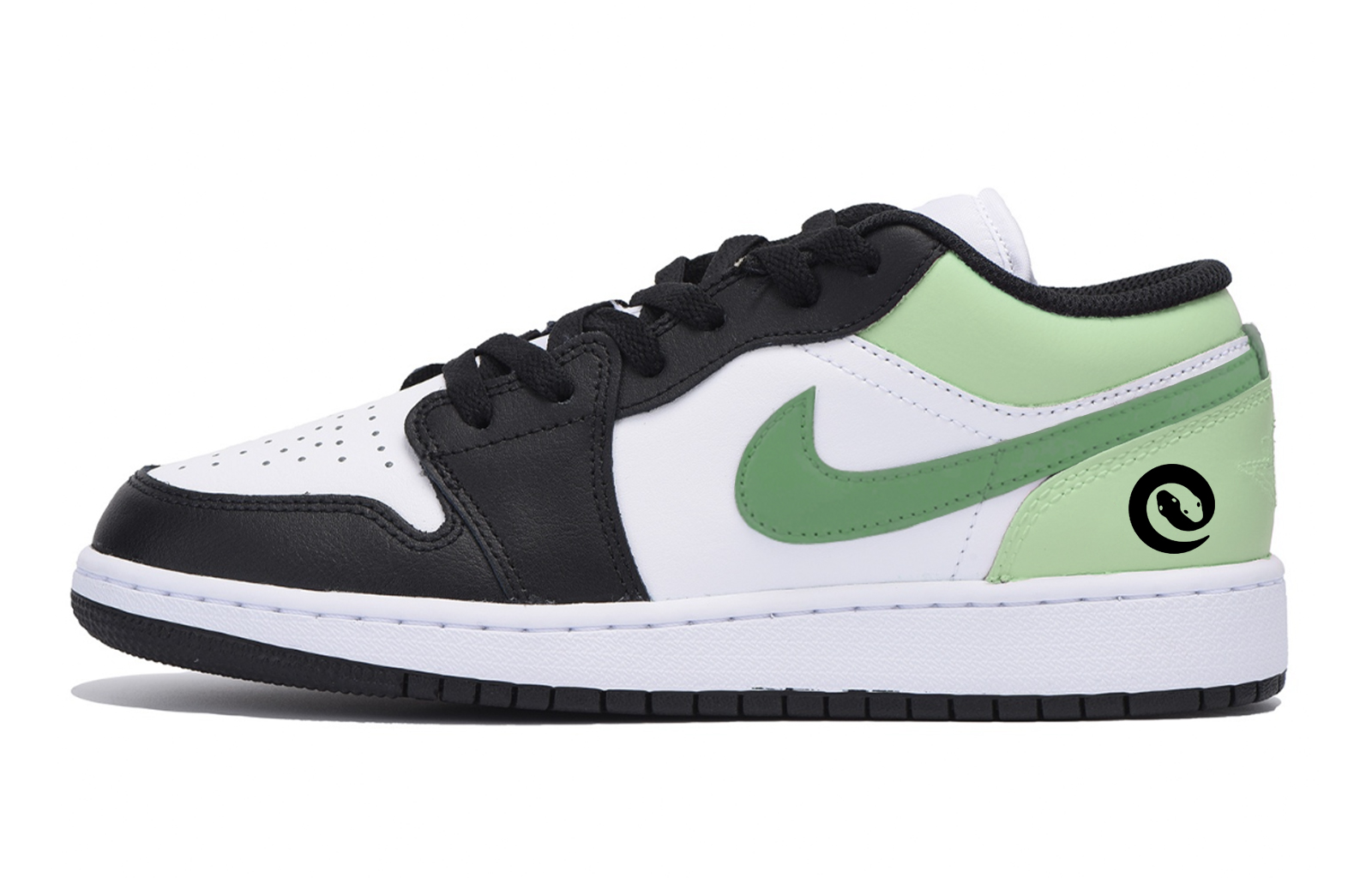 Jordan Air Jordan 1 Puppy Fragment, Year Of The Snake Abrasion Resistant Low top Vintage Basketball Shoes Men’s Black