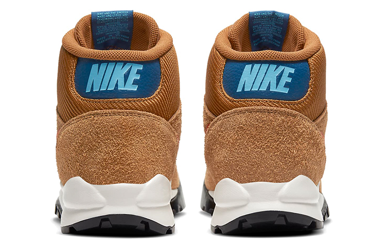 Nike Hoodland Boot 'Light British Tan'