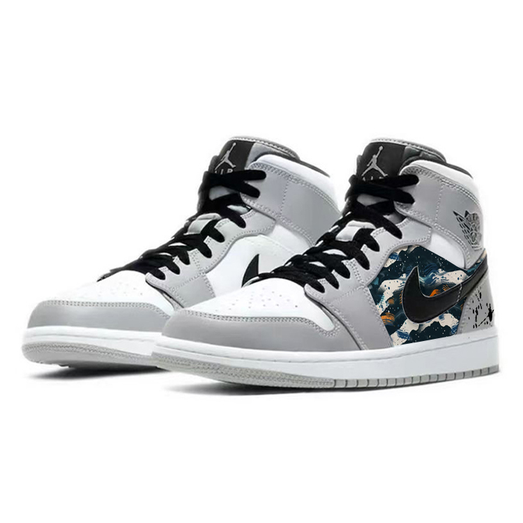 Jordan Air Jordan 1 Abrasion Resistant Slip Resistant Mid top Vintage Basketball Shoes Men’s Smoke Gray