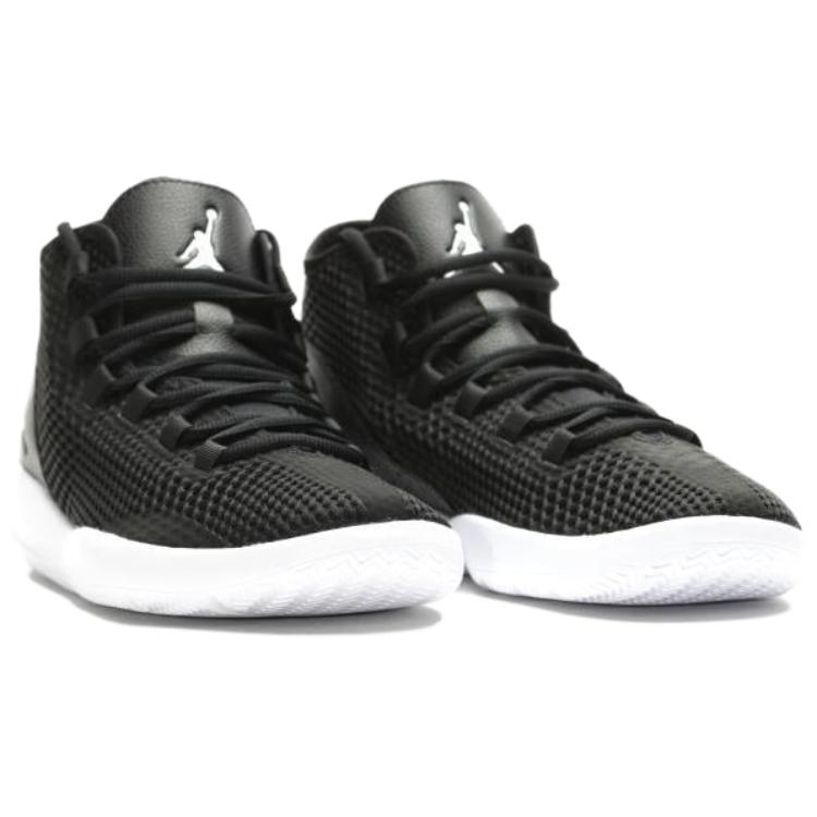 Air Jordan Reveal ‘Black White’