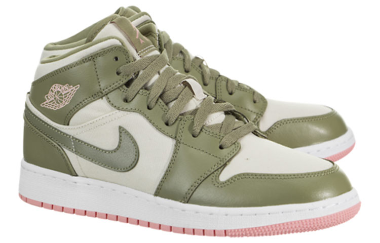 Air Jordan 1 Mid ‘Bleached Coral’ Gs