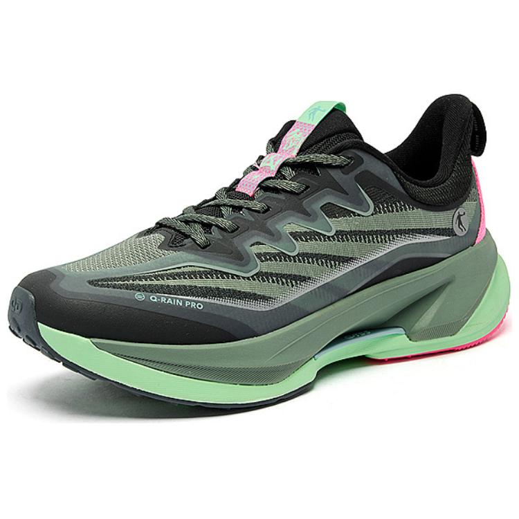QIAODAN Mountaintop Fabric Slip Resistant Abrasion Resistant Low top Hiking Shoes Men’s Gray Black Green