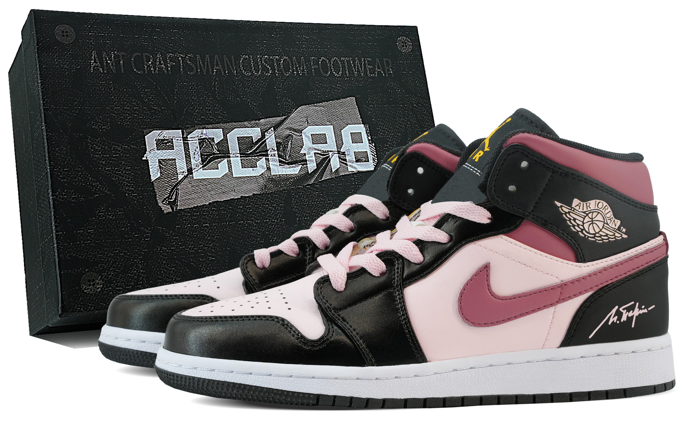 Jordan Air Jordan 1 High top Vintage Basketball Shoes Women’s Black Pink