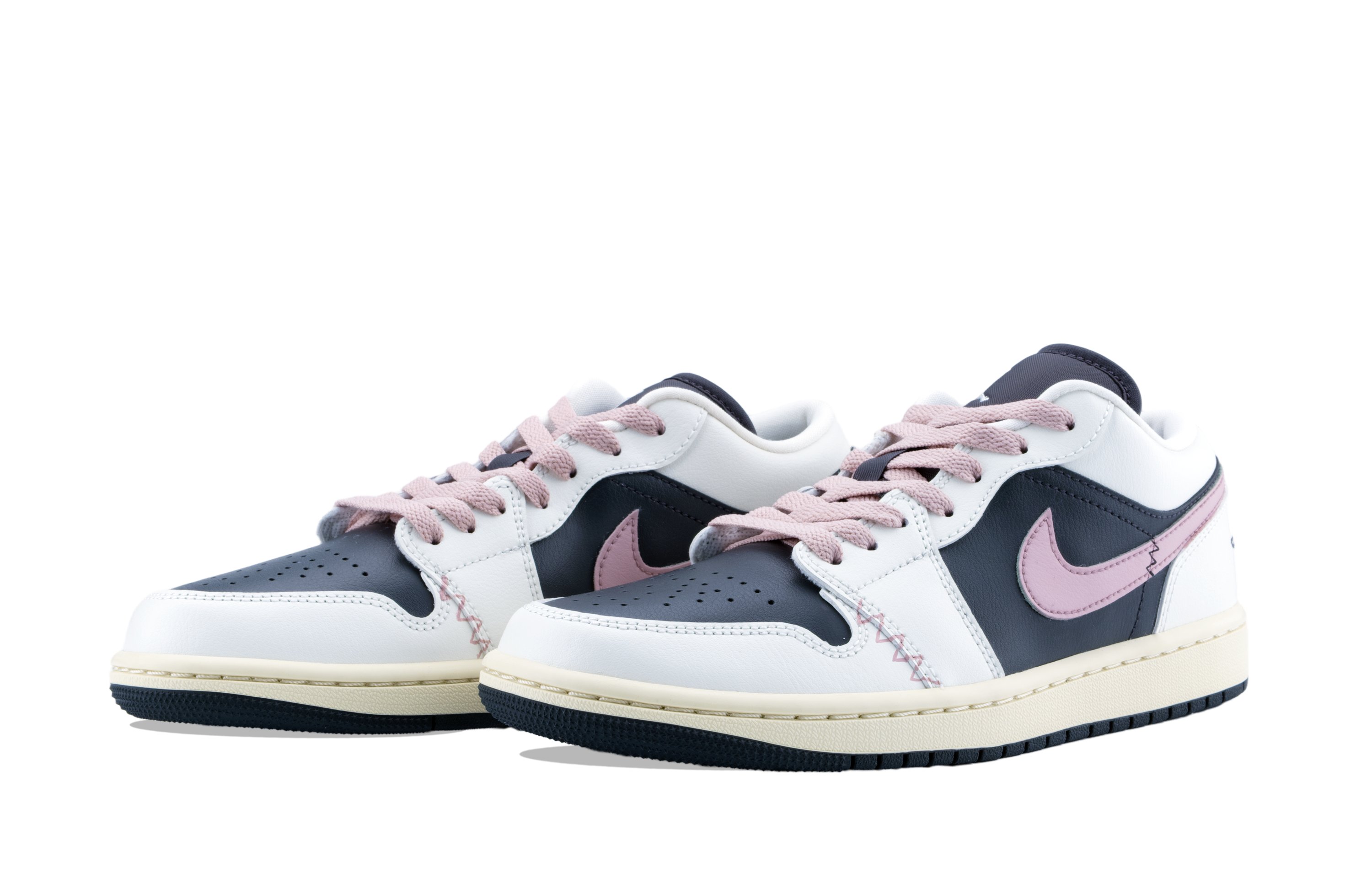 Jordan Air Jordan 1 Cushioning Slip Resistant Abrasion Resistant Low top Vintage Basketball Shoes Women’s Black Pink