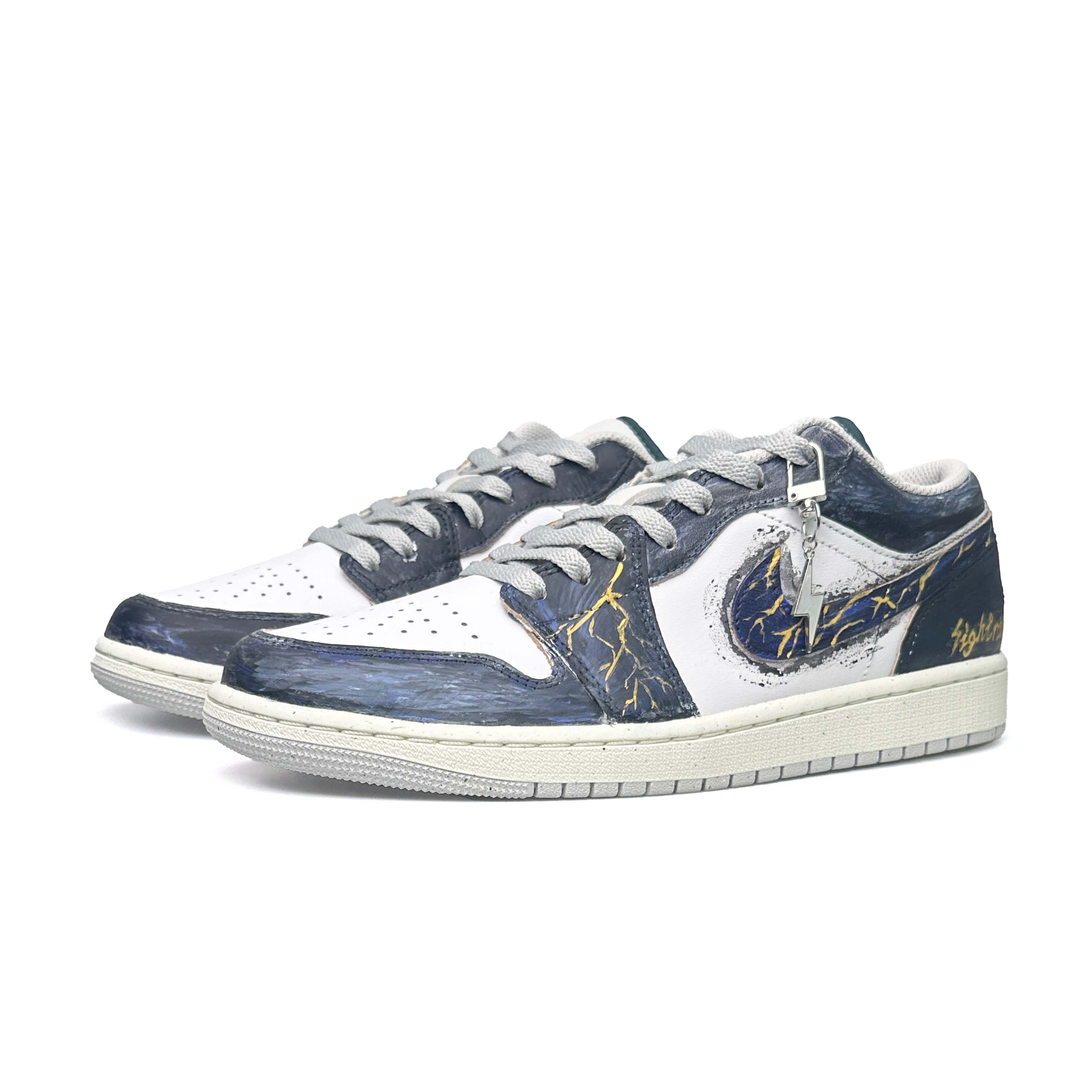 Jordan Air Jordan 1 Low top Vintage Basketball Shoes Unisex Purple Gold