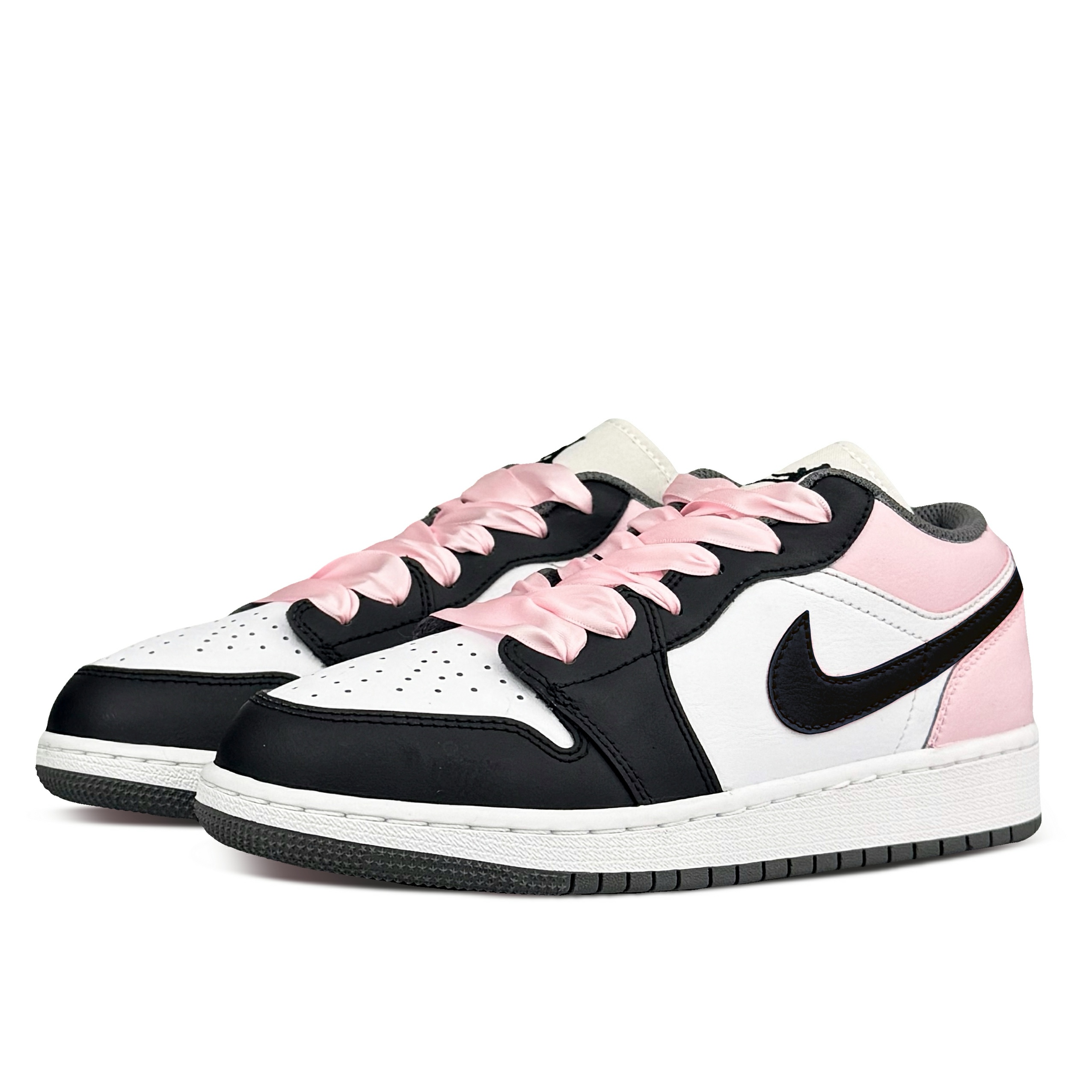 Jordan Air Jordan 1 Abrasion Resistant Abrasion Resistant Low top Vintage Basketball Shoes Women’s Strawberry Pink
