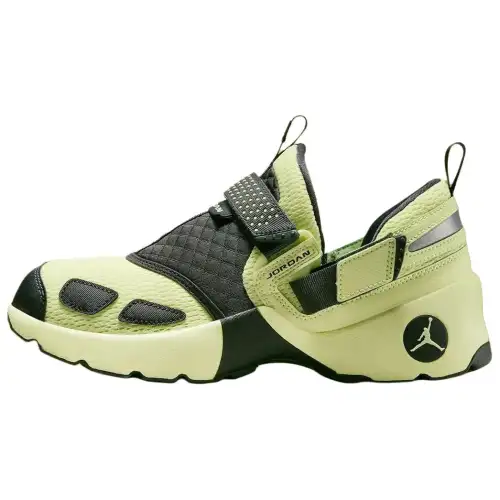 Jordan Trunner Lx Luminous Green Women's