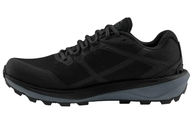 Topo Athletic Terraventure 4 WP Cushioning, Wear Resistant Low top Mountaineering & Hiking Shoes Men's Black