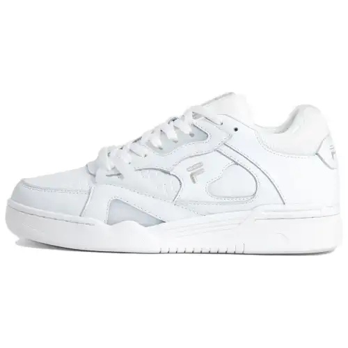 FILA WAYNE Low top Skateboard Shoes Women's White