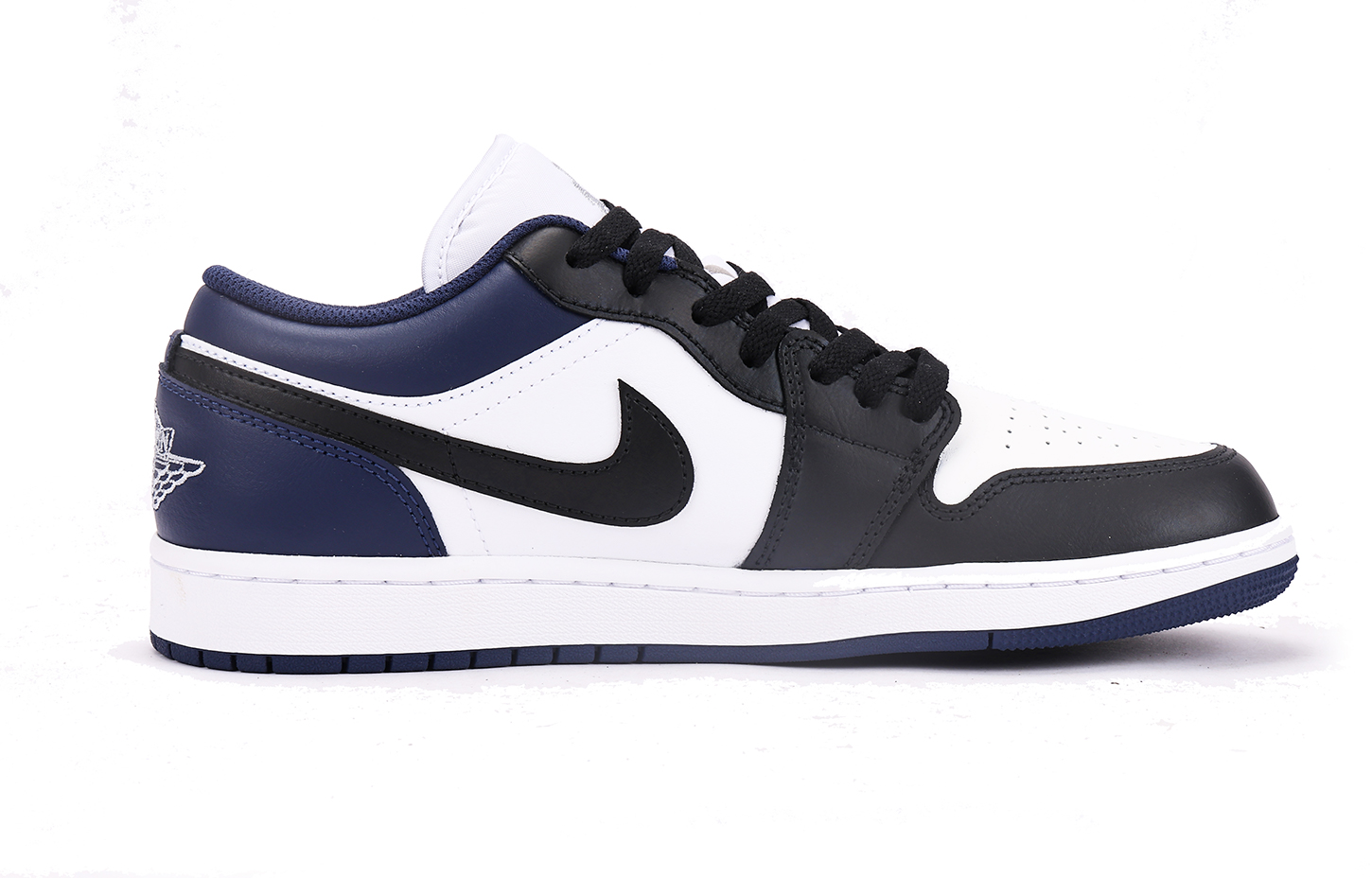 Jordan Air Jordan 1 Slip Resistant Coverage Balance Impact Resistant Low top Vintage Basketball Shoes GS White Blue