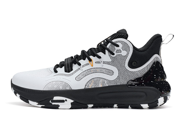 XTEP Cushioning Low top Basketball Shoes Men’s New White/Black