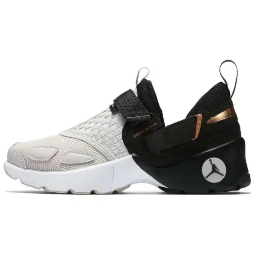 Jordan Trunner Lx Black Light Bone GS