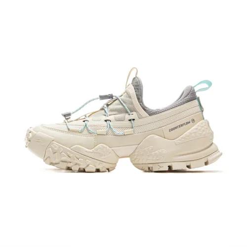 Li Ning Outdoor CF Tracing, Forest Environment Low top Hiking Shoes Women's Beige Gray