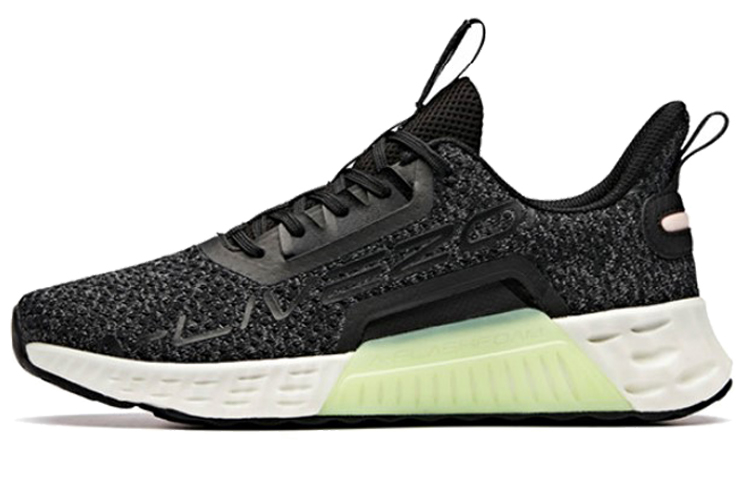 ANTA Training Shoes Women's Low Top Black White