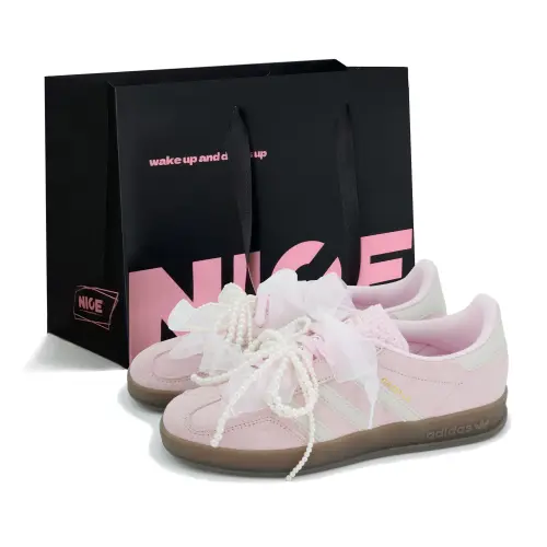 Adidas Originals GAZELLE INDOOR Strawberry Pie Slip Resistant Abrasion Resistant Low top Skateboard Shoes Women's Pink