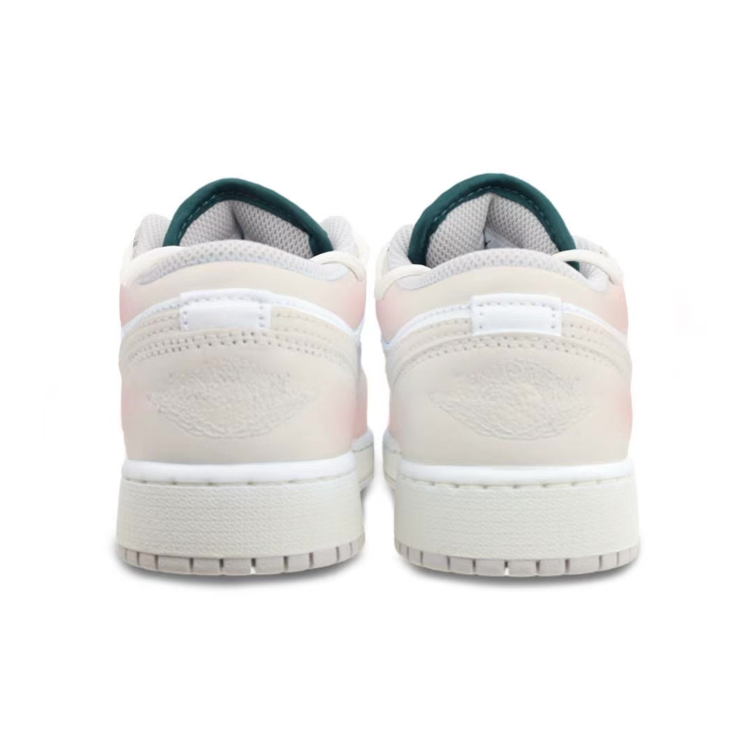 Jordan Air Jordan 1 Abrasion Resistant Abrasion Resistant Low top Vintage Basketball Shoes Unisex Ecru