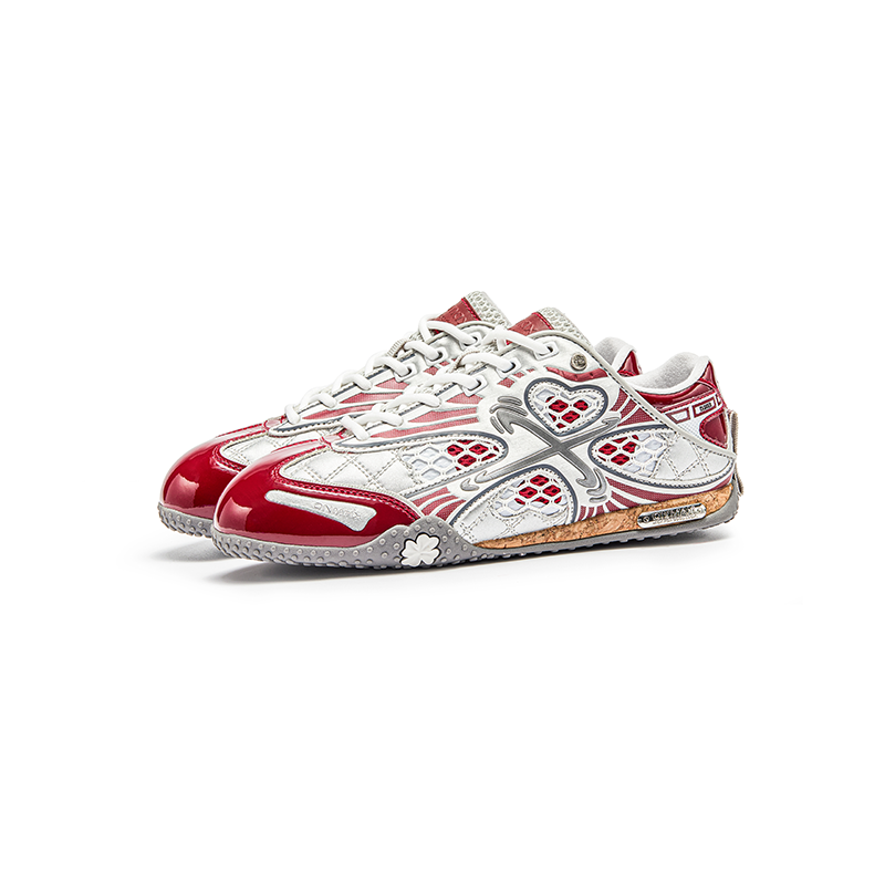 ON MAX Low top Training Shoes Women’s Red