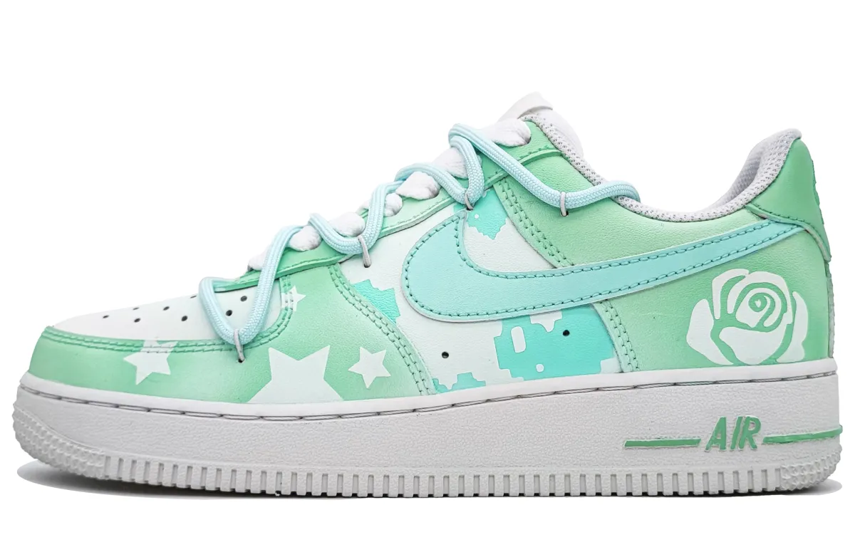 Nike Air Force 1 Slip Resistant Abrasion Resistant Slip Resistant Abrasion Resistant Low top Skateboard Shoes Unisex