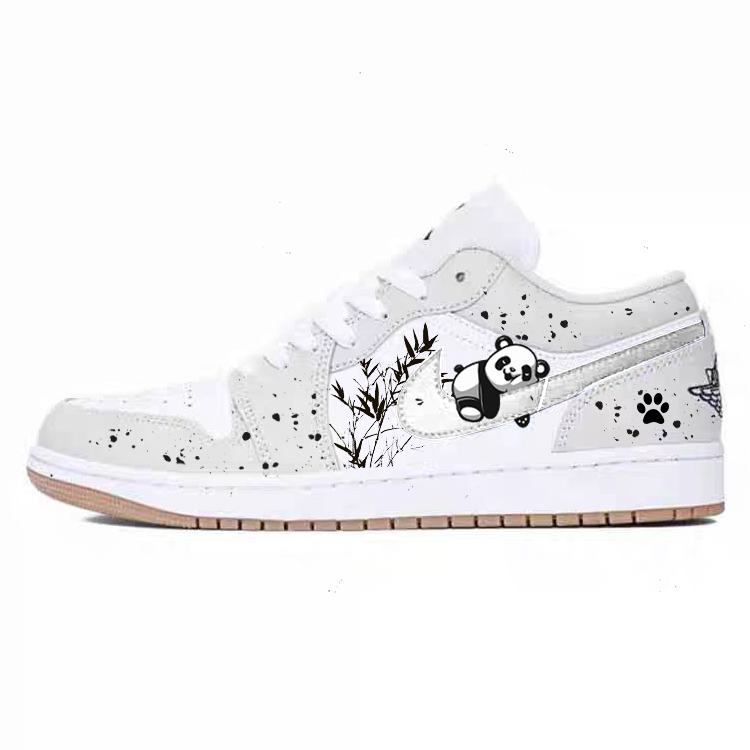 Jordan Air Jordan 1 Slip Resistant Abrasion Resistant Low top Vintage Basketball Shoes Unisex White