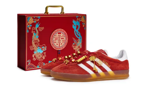 Adidas Originals GAZELLE INDOOR 811 Manufacturing, Blessing At The Door, Gift Box Slip Resistant Abrasion Resistant