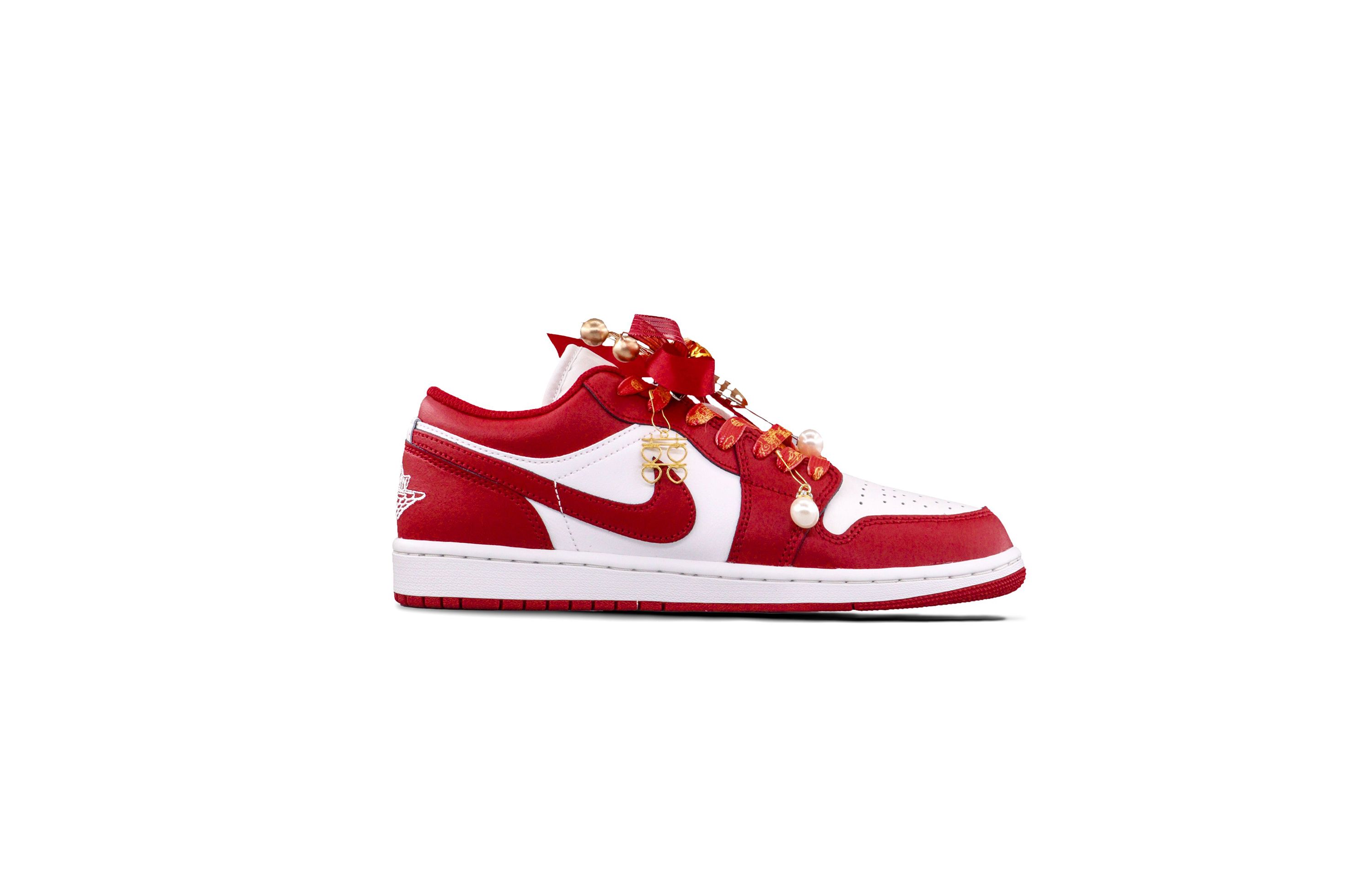 Jordan Air Jordan 1 Liberation Toe Abrasion Resistant Low top Vintage Basketball Shoes Unisex Red