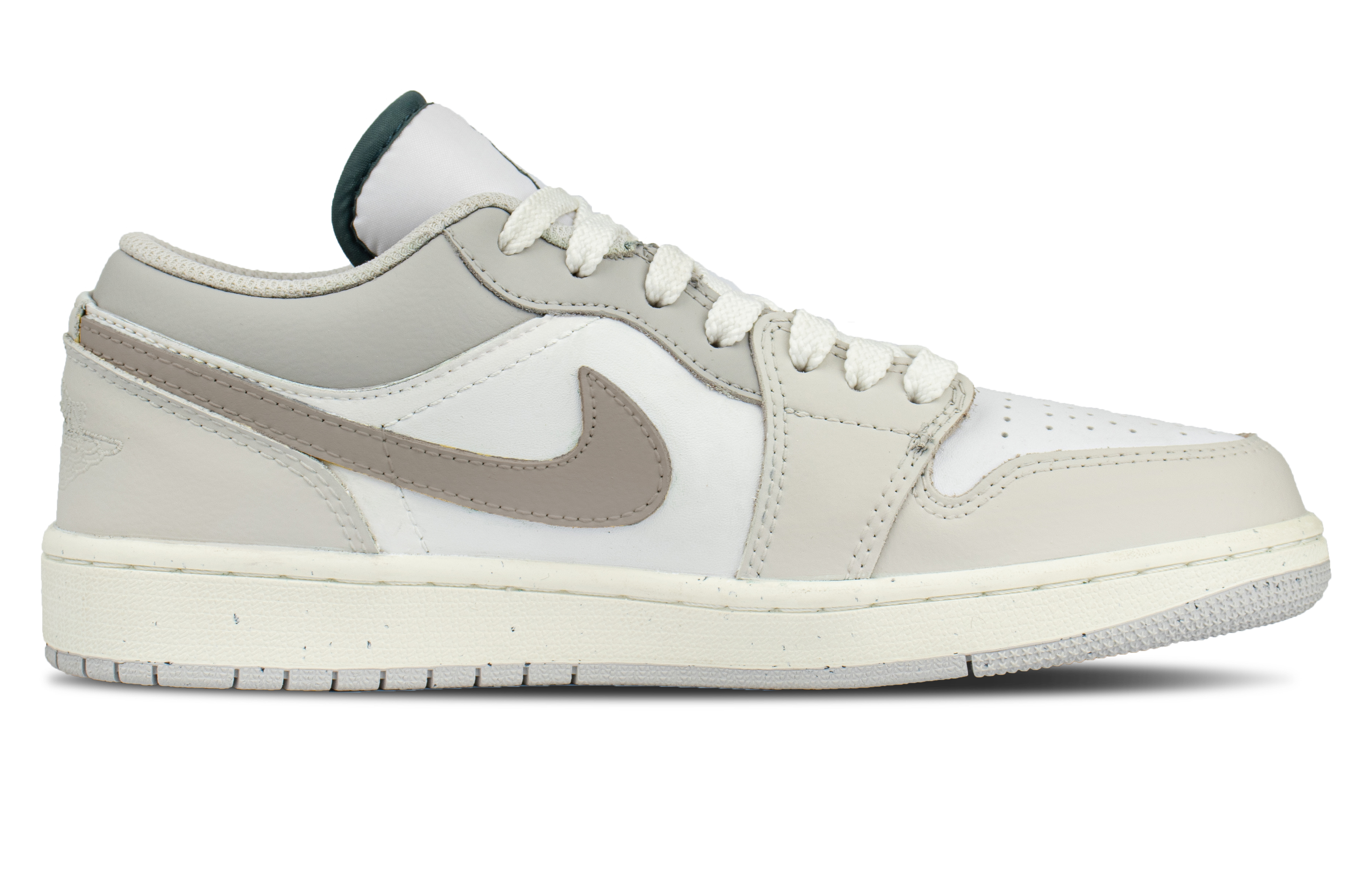 Jordan Air Jordan 1 Leather Coverage Low top Vintage Basketball Shoes Unisex Coffee