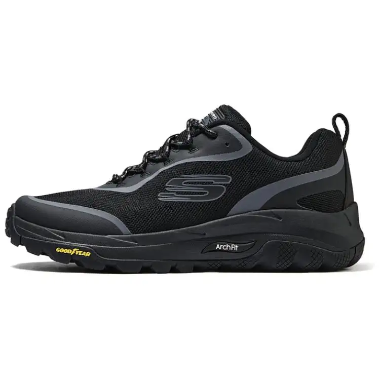 Skechers Cushioning Low top Mountaineering & Hiking Shoes Men's Black