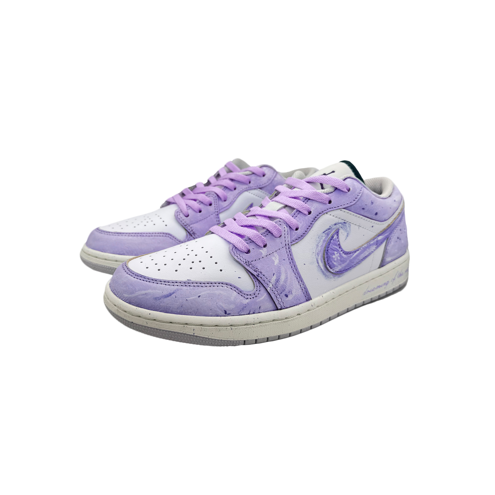 Jordan Air Jordan 1 Slip Resistant Abrasion Resistant Low top Vintage Basketball Shoes Unisex Light Purple
