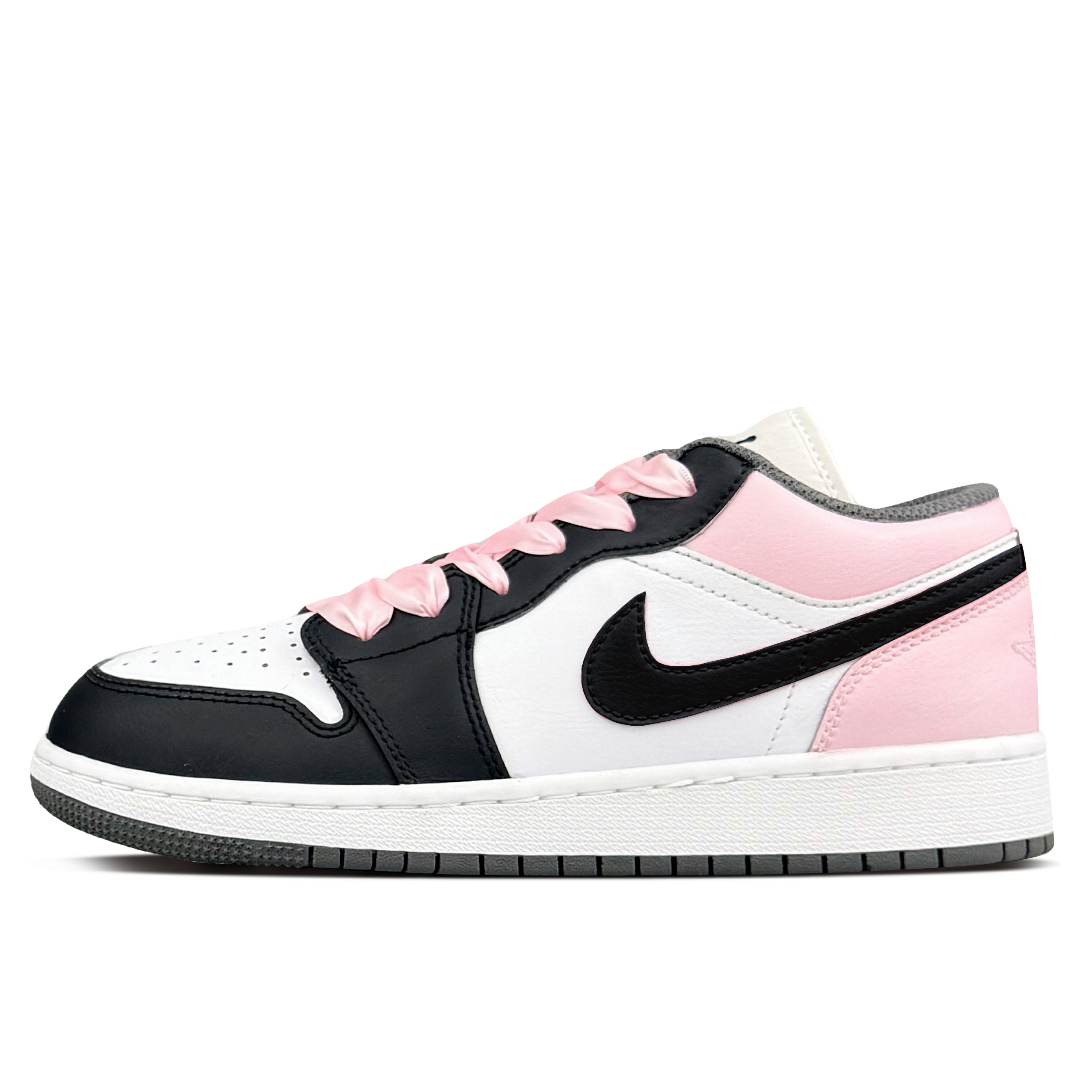 Jordan Air Jordan 1 Abrasion Resistant Abrasion Resistant Low top Vintage Basketball Shoes Women’s Strawberry Pink