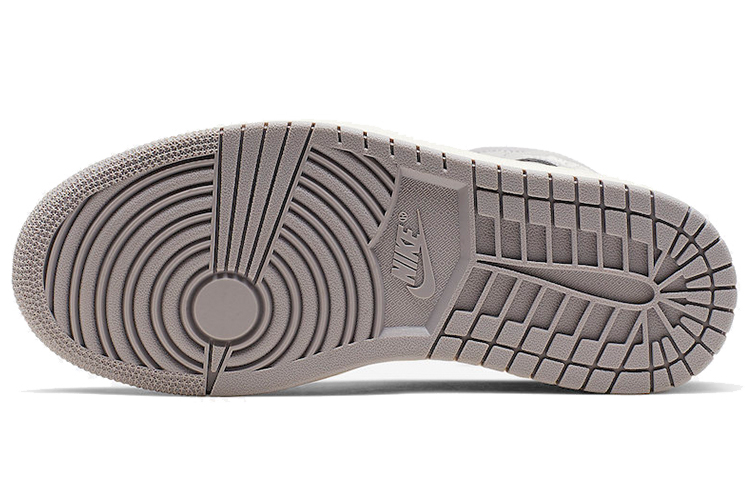 Женские кроссовки Jordan Air Jordan 1 Mid (светло-фиолетовыйсерый / бежевый) — фото 5