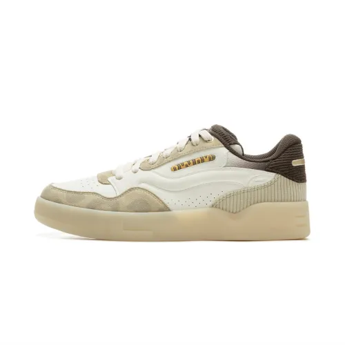 Li Ning 001 BTC 2 Slip Resistant, Abrasion Resistant, Breathable Low top Skateboard Shoes Unisex White Umber