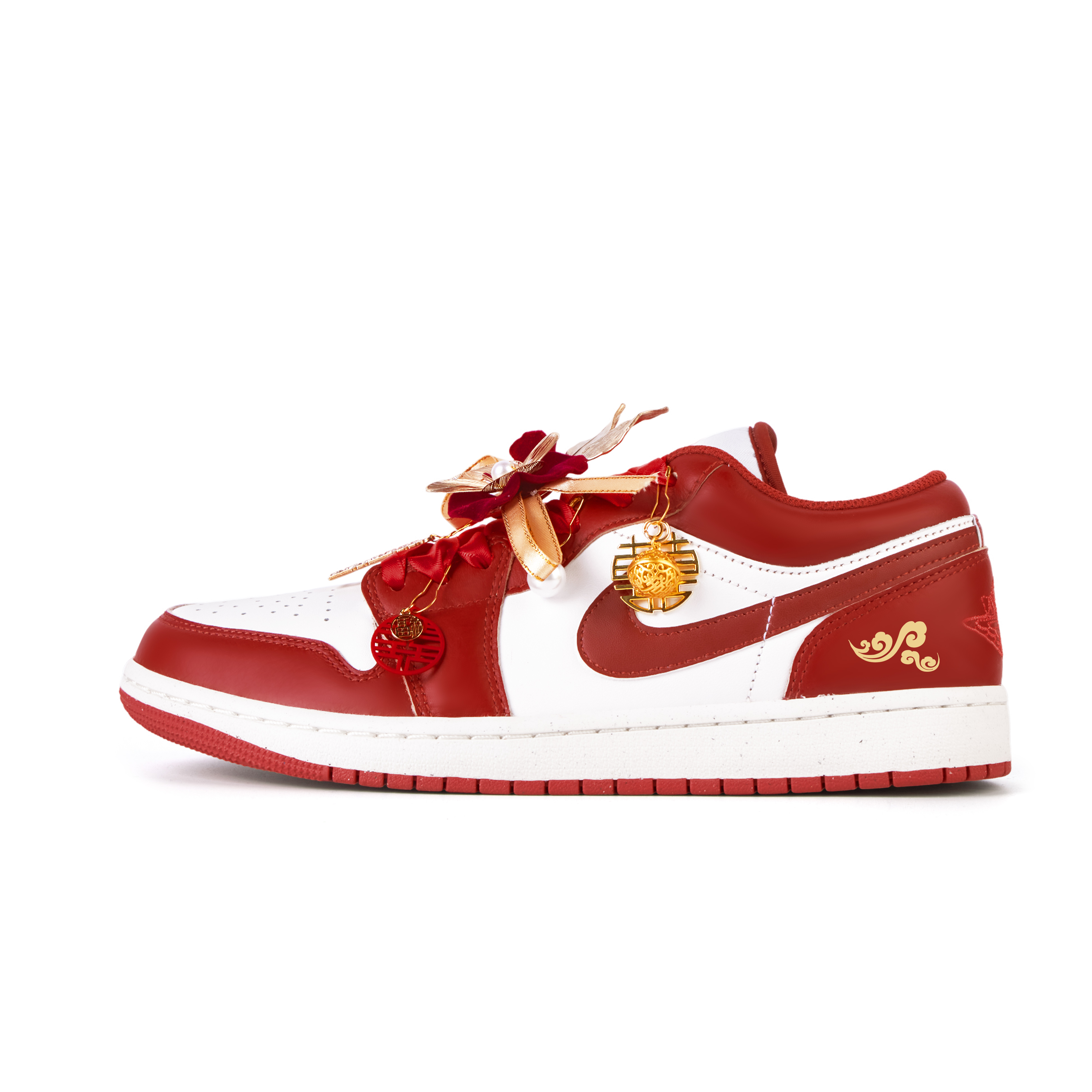 Jordan Air Jordan 1 Love Overflow Slip Resistant Abrasion Resistant Low top Vintage Basketball Shoes Men’s White Red