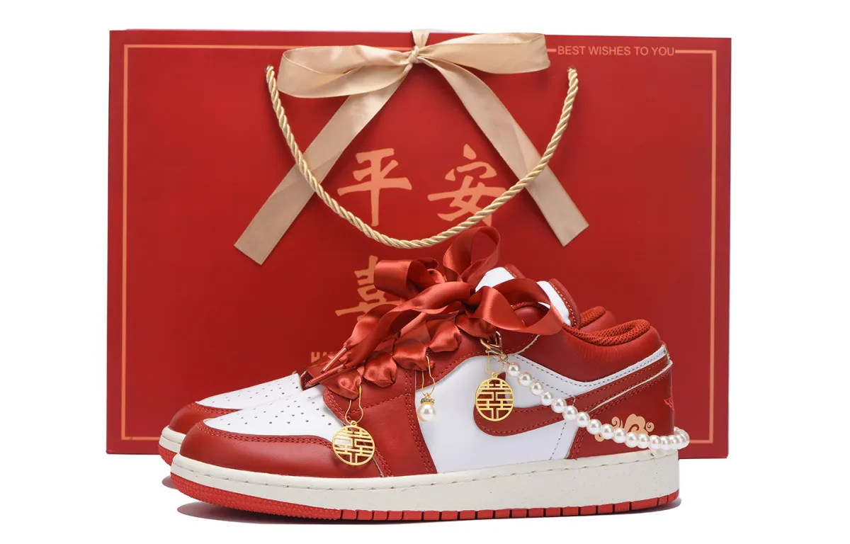 Jordan Air Jordan 1 Slip Resistant Abrasion Resistant Low top Vintage Basketball Shoes Men's True Red
