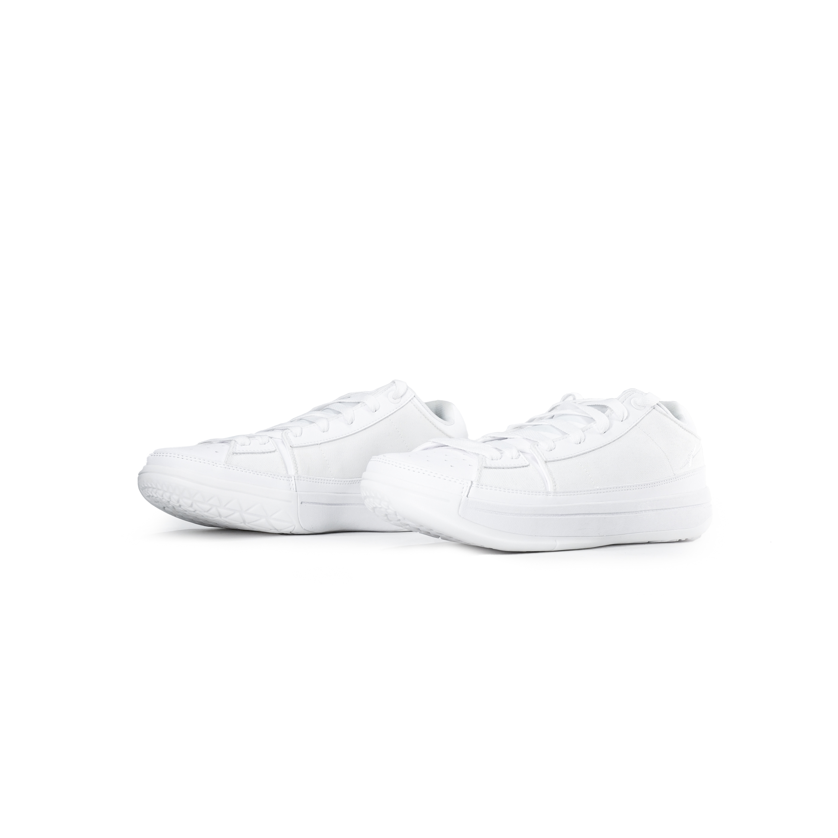 Serious Player Only Textile, Synthetic Leather Low top Basketball Shoes Unisex White