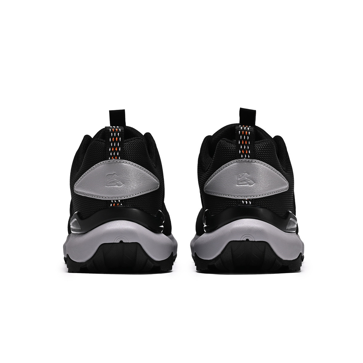 TUTU Wear resistant And Lightweight Low top Mountaineering Shoes Unisex Black