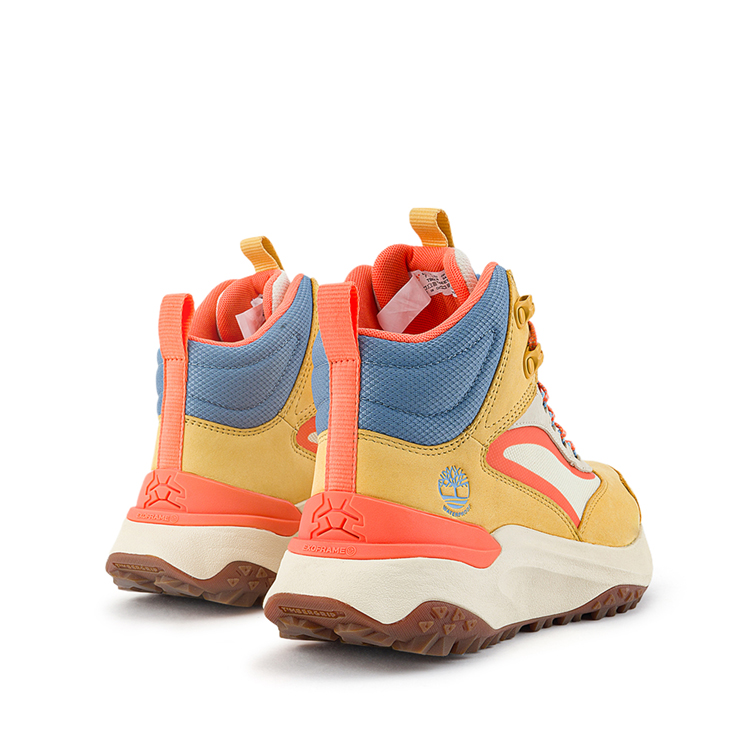 Timberland Mountaineering & Hiking Shoes Women’s Medium Yellow