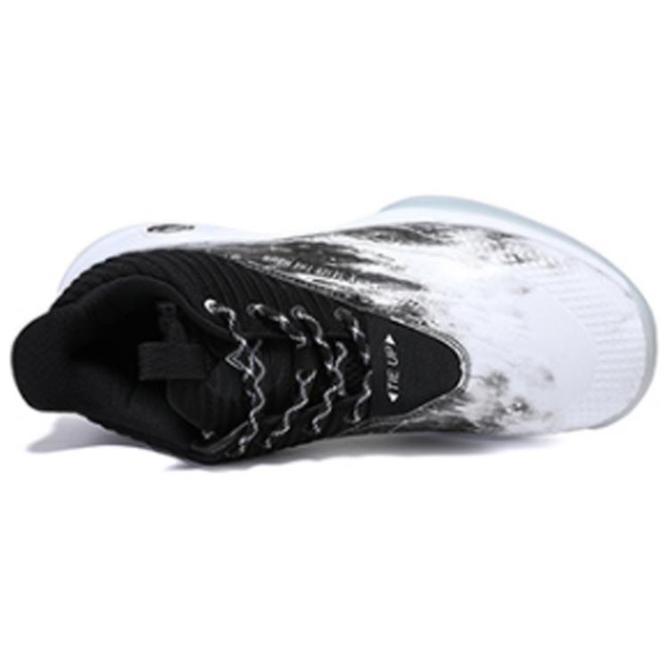 PEAK Breathable Abrasion Resistant Slip Resistant Low top Performance Basketball Shoes Men’s Black White