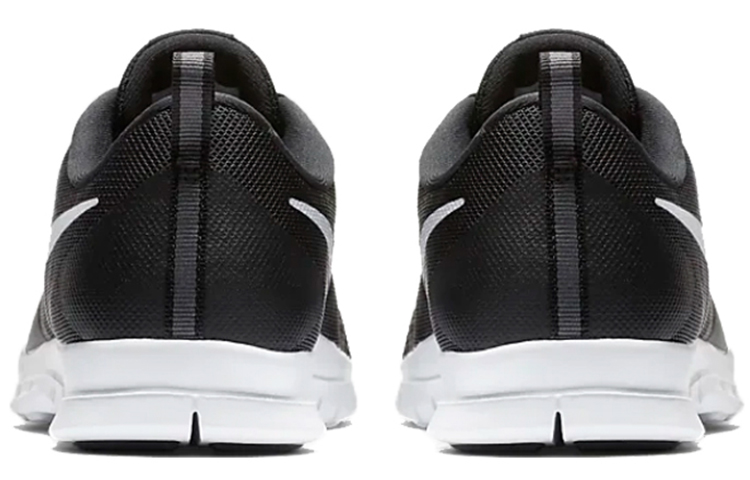 Женские кроссовки Nike Flex Essential TR (черные) — фото 4