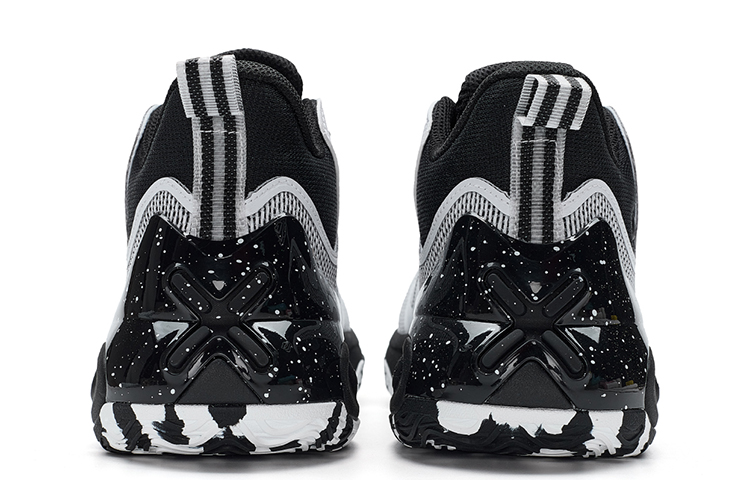 XTEP Cushioning Low top Basketball Shoes Men’s New White/Black