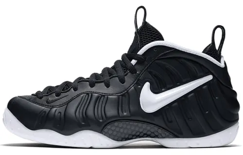 Nike Foamposite One. Doom spray foam mid-top retro basketball shoes for men and women, Doctor Doom 2016 edition