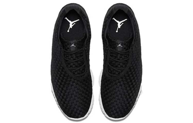 Jordan Future Low Black White 2018
