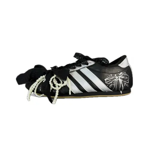 Adidas Originals Taekwondo Abrasion Resistant Low top Training Shoes Unisex Black Silver