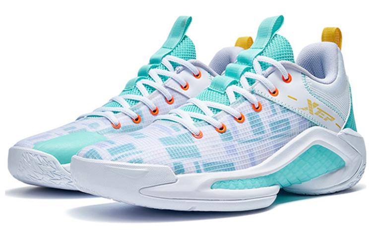 XTEP Low top Basketball Shoes Men’s White Green