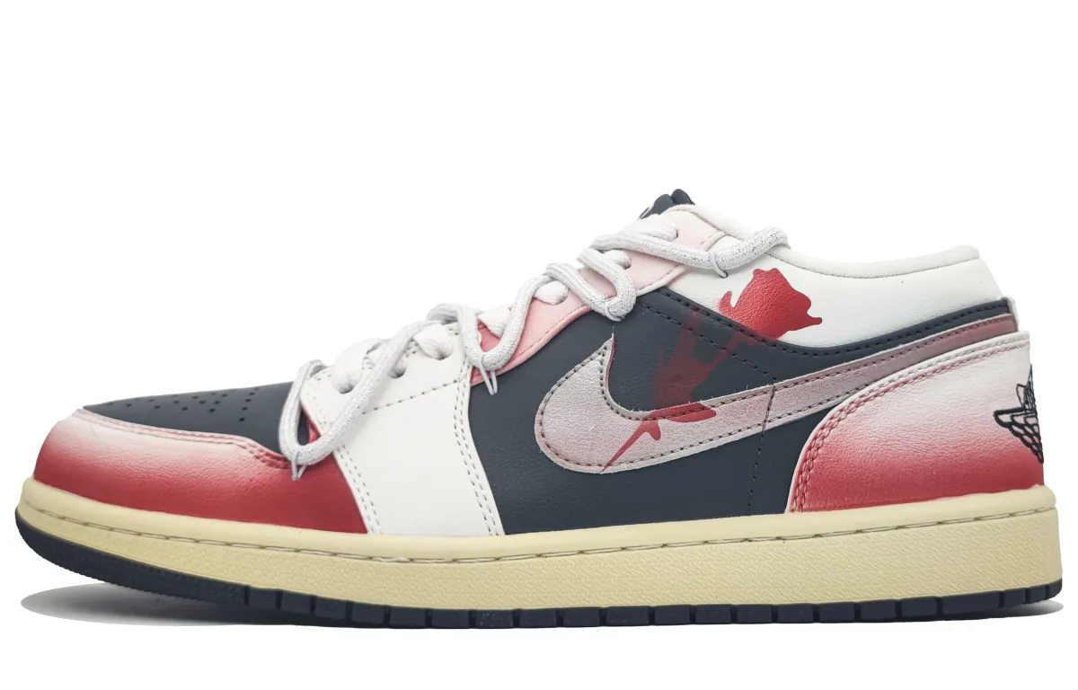 Jordan Air Jordan 1 Abrasion Resistant Breathable Low top Vintage Basketball Shoes Unisex Black Red