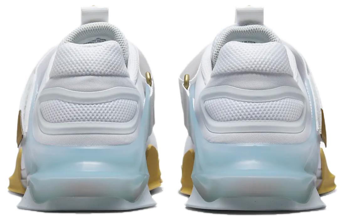 Nike Savaleos ‘White Gold’
