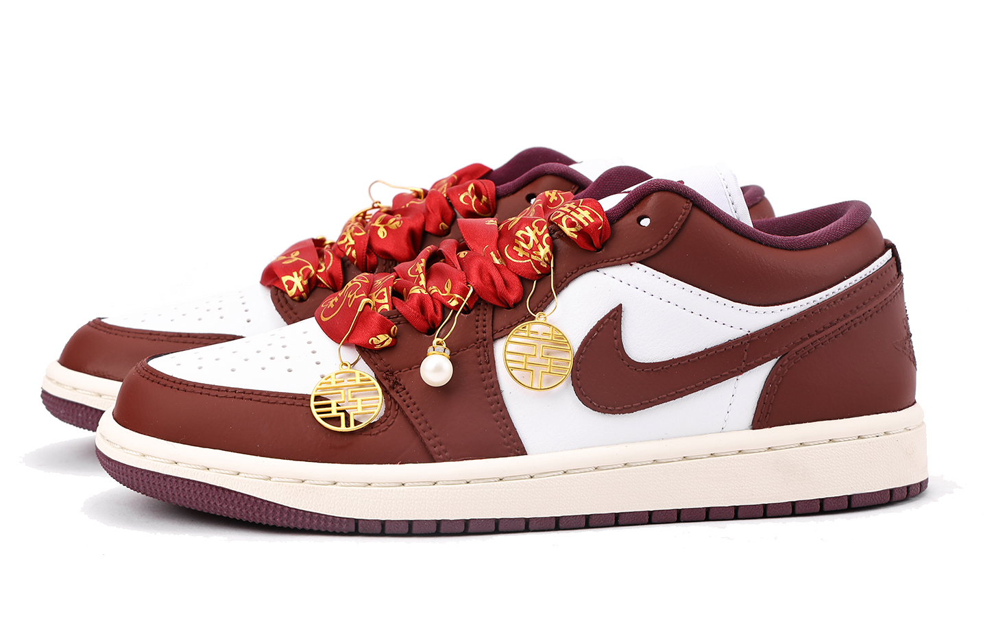 Jordan Air Jordan 1 Slip Resistant And Abrasion Resistant Coverage Low top Vintage Basketball Shoes Women’s True Red