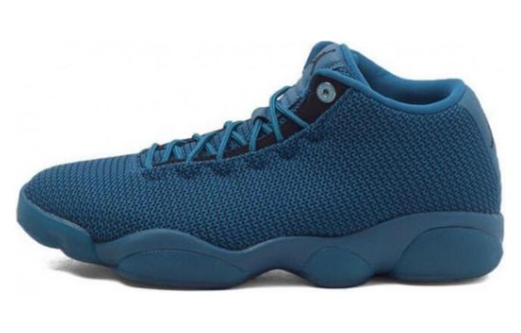 Jordan Horizon Mid top Basketball Shoes Women’s Cyan