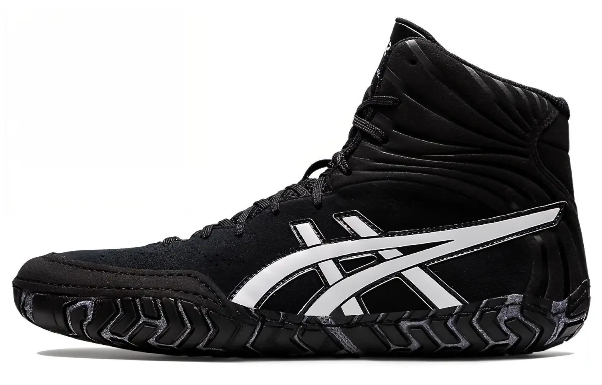 ASICS Aggressor 5 Comfortable Training Shoes Men's Black White